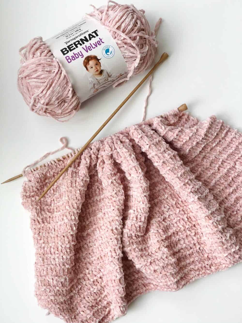 6 Jumbo Yarns For All Your Chunky Knit Projects (All Tested)