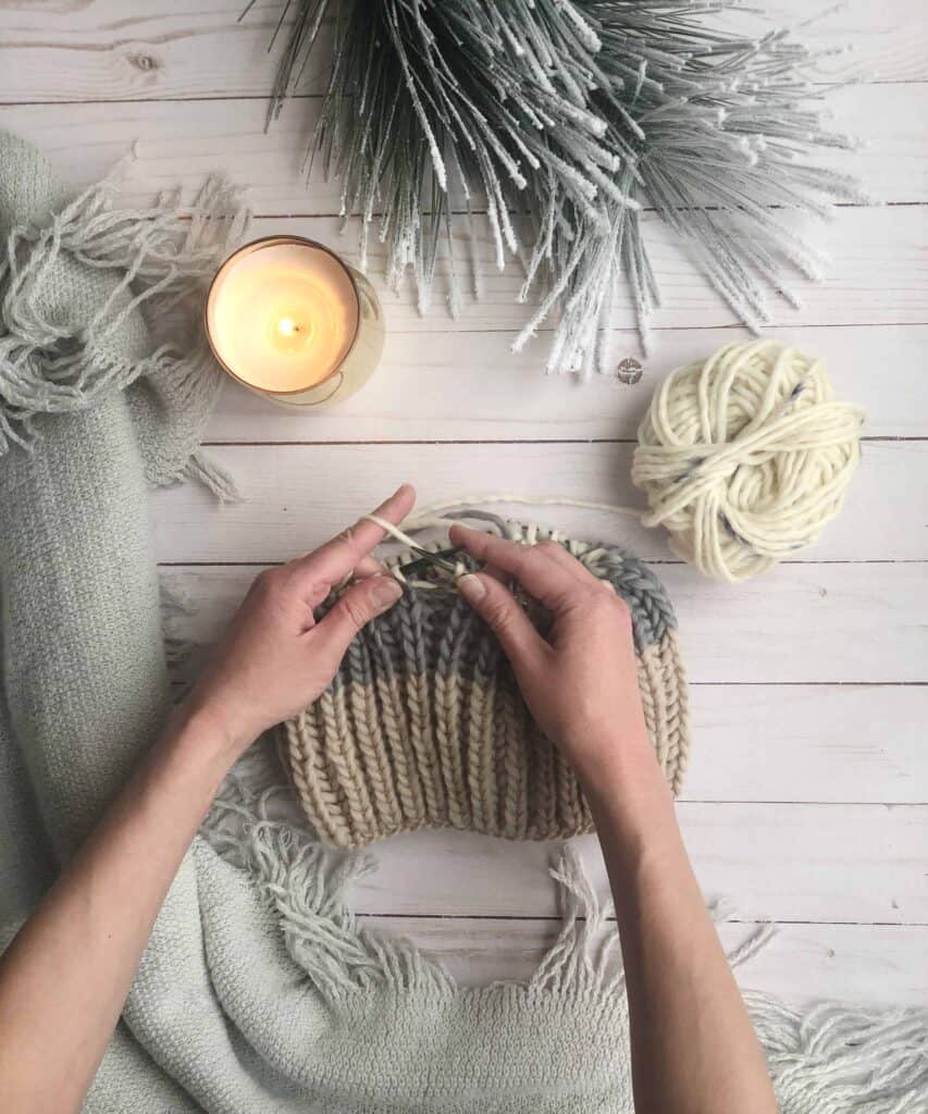Hat knitting pattern