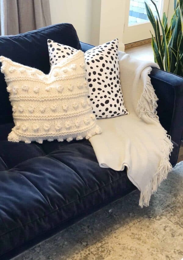 Chunky Bobble Pillow Free Knitting Pattern