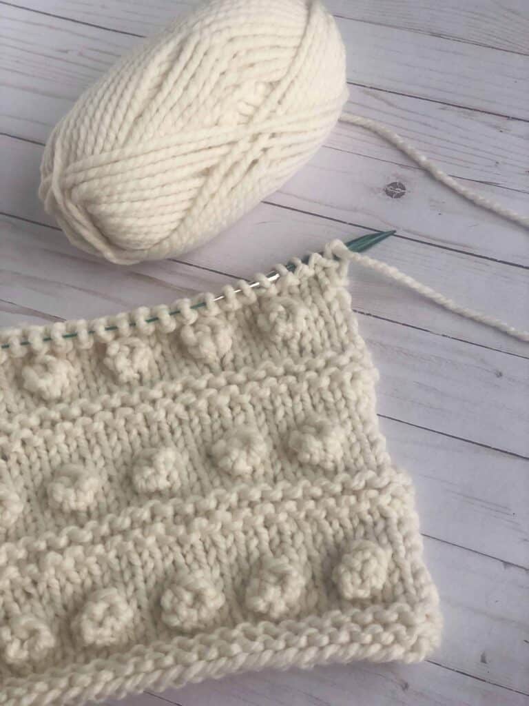 How to Knit a Bobble Pillow