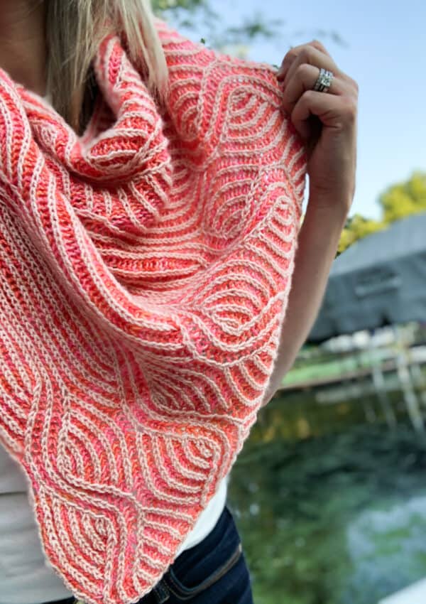 Easy Increasing and Decreasing in Two-Color Brioche Knitting