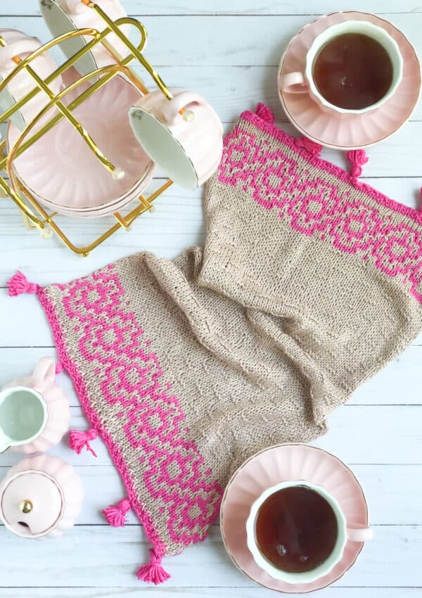 Tea Towel Free Knitting Pattern using mosaic knitting