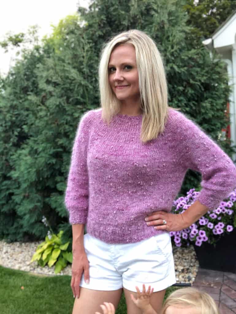 slub yarn sweater knitting pattern - easy for beginners and free on the blog