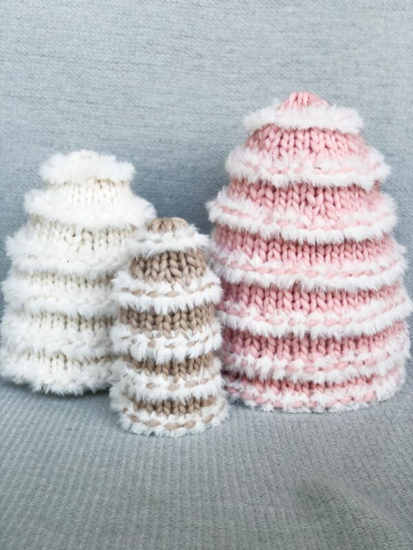 How to make Knit Snow Trees – FREE Tree Knitting Pattern.