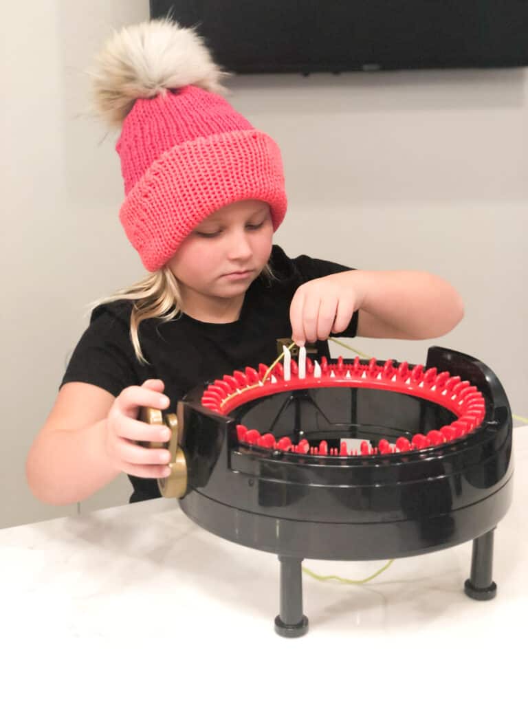 Round Knitting Loom Set - Create Beautiful Hats, Sweaters & Socks with 4  Different Sizes of Plastic