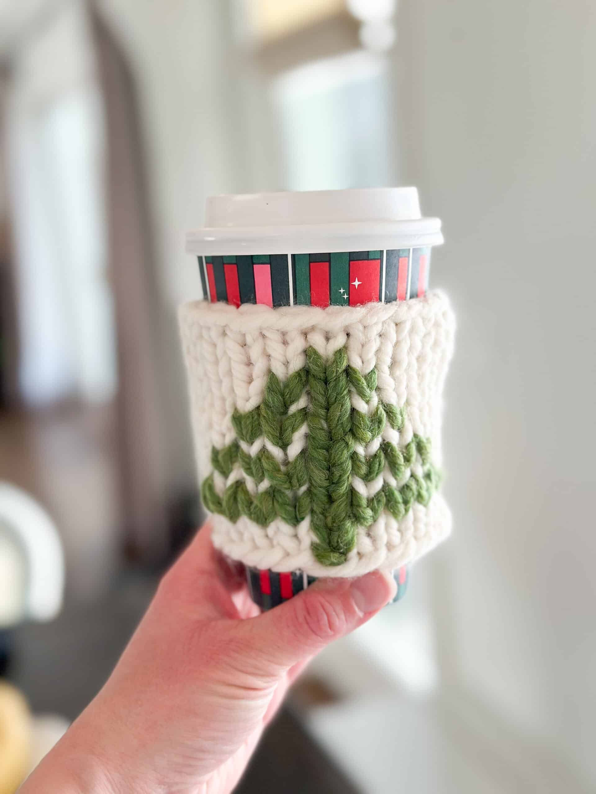 Festive Coffee Cozy – Free Knit Coffee Cozy Pattern