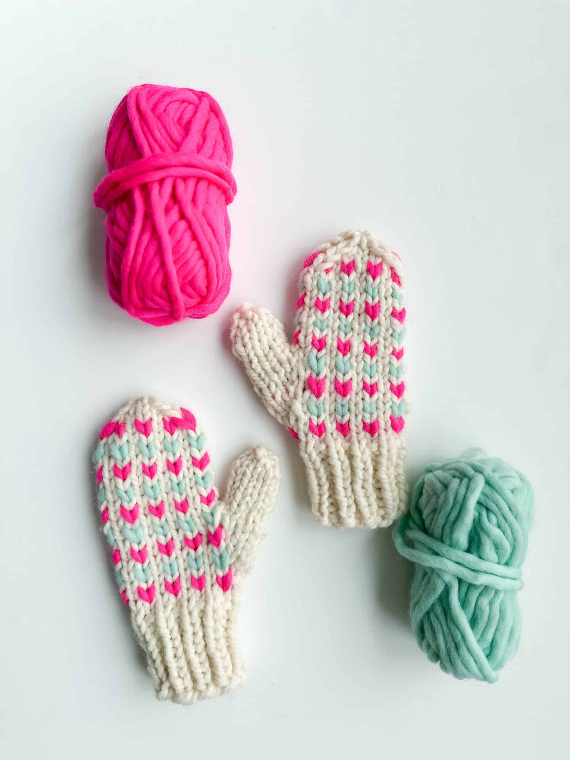 Anneli Mittens – Free Beginner Fair Isle Mitten Knitting Pattern